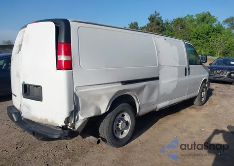 2009 Chevrolet Express 3500 Work Van from USA, damaged, VIN 1GCHG39C291151619